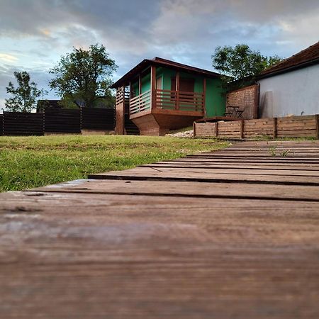 Casa Brankat Villa Crasova Eksteriør bilde
